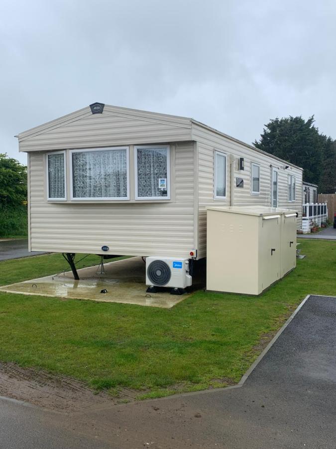 Hotel The Palm - Large Static Caravan Near Margate, Kent Birchington-on-Sea Exterior foto